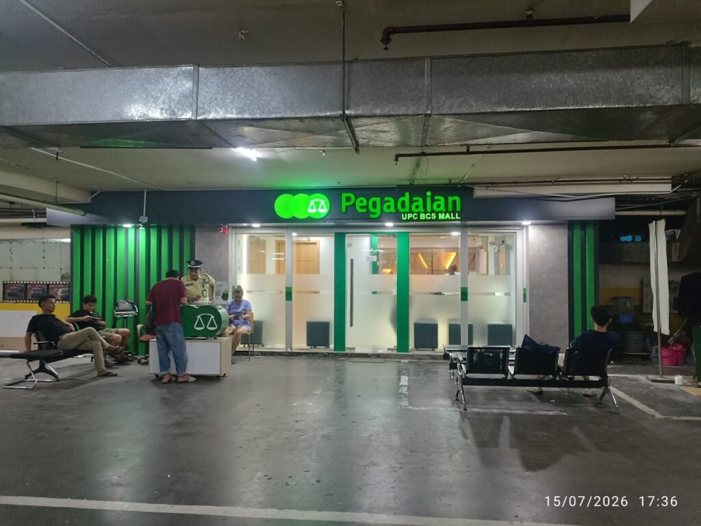 Tampak depan outlet Pegadaian UPC BCS Mall Batam setelah renovasi oleh CV Dhia Afna Anugerah